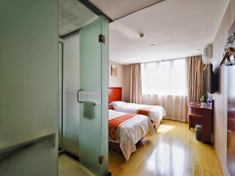 Hotel Greentree Baoshan 128 Memorial Road Tonghe Road Shell 3*