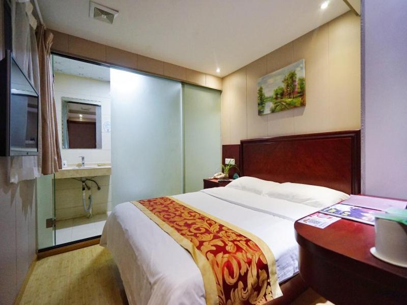 Greentree Baoshan 128 Memorial Road Tonghe Road Shell Hotel